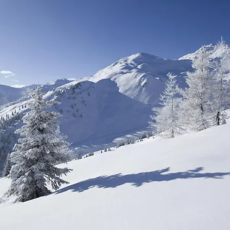Apartamento New Very Close To The Ski Lift Hochzillertal