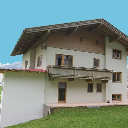 New Very Close To The Ski Lift Hochzillertal Apartamento