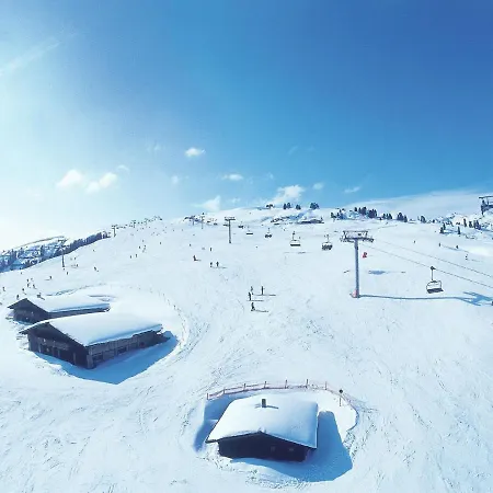 New Very Close To The Ski Lift Hochzillertal Apartamento *
